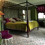 Carioca Bed & Breakfast Maisons-Laffitte